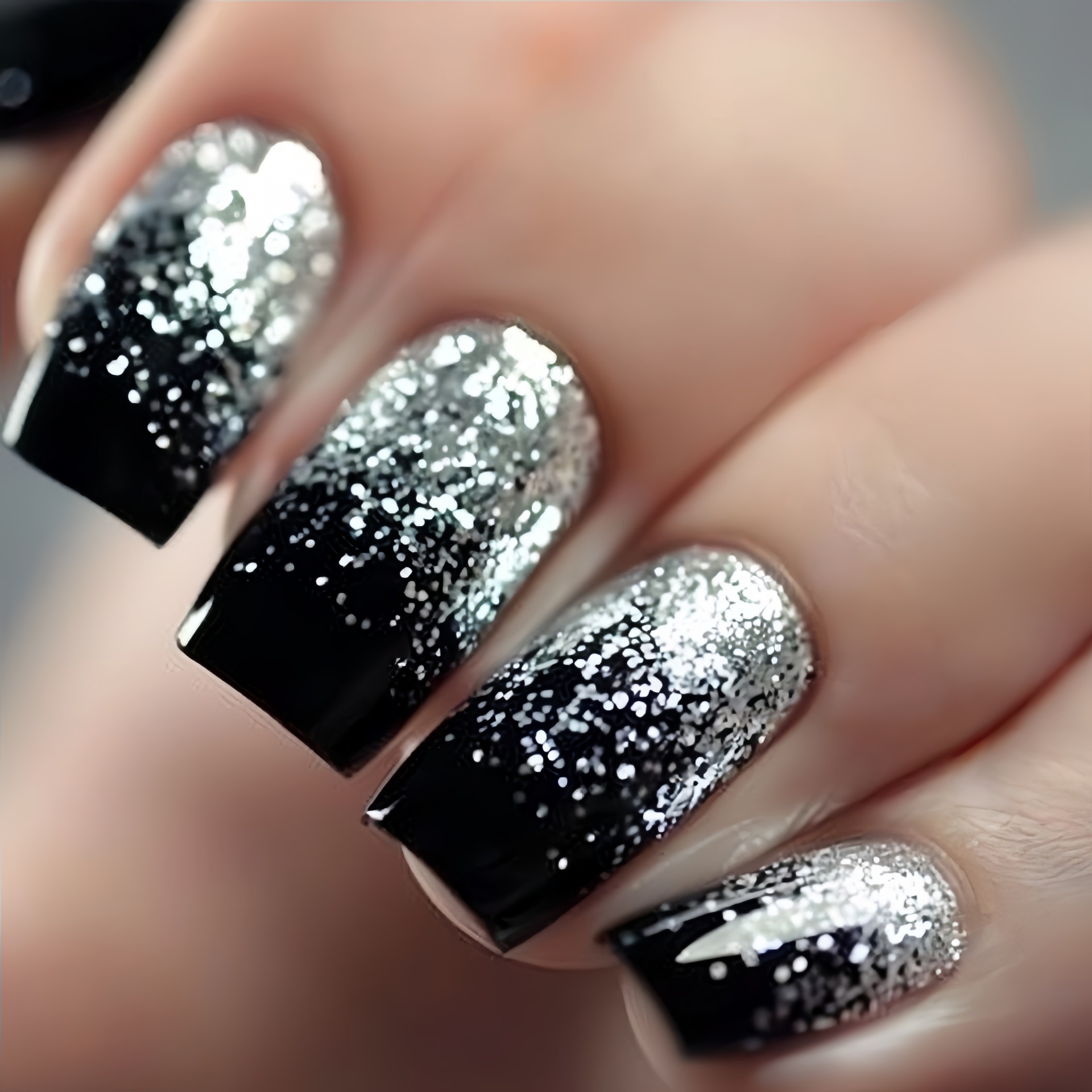 Nail Art Press On - Kurze mittelgroße künstliche Nägel, Farbverlauf, braun,